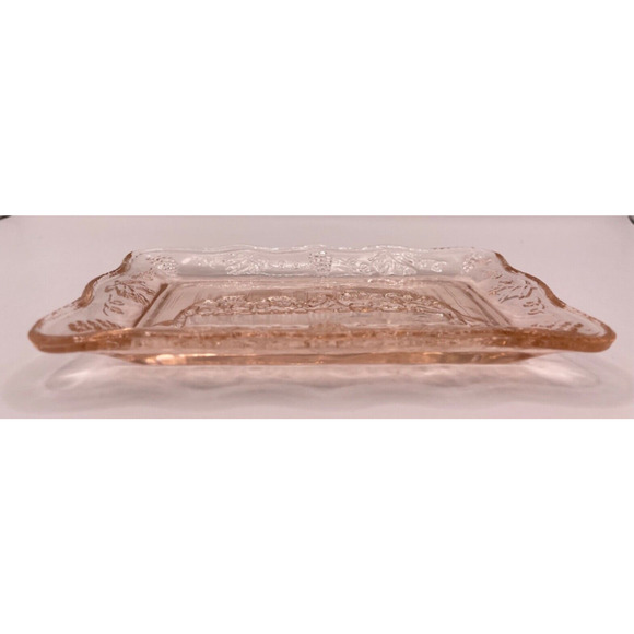 Tiara Indiana Glass Mini Lord's Last Supper Trinket Dish Tray Plate Pink Grapes - Picture 7 of 7